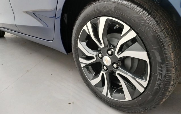 imagem-https://www.socarrao.com.br/sc-vehicle-images-prod/3965029/1789801539135-2_010754.jpg