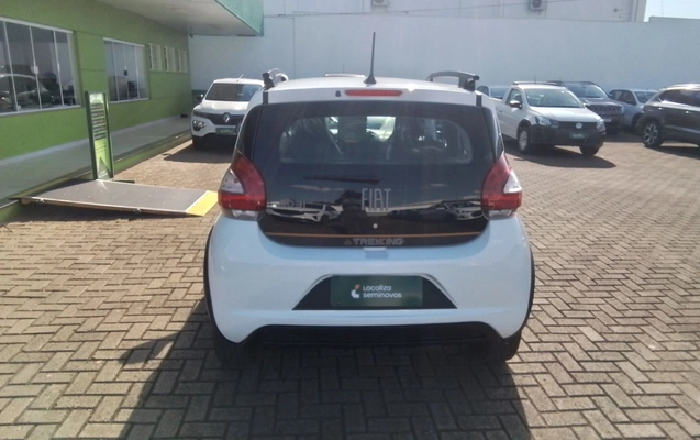imagem-https://www.socarrao.com.br/sc-vehicle-images-prod/3965106/1789801622937-2_034448.jpg