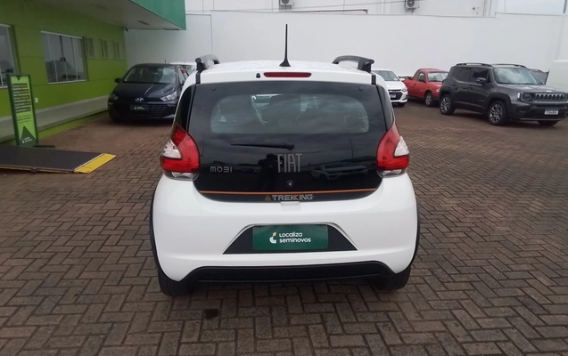 imagem-https://www.socarrao.com.br/sc-vehicle-images-prod/3965127/1789801645337-2_033926.jpg