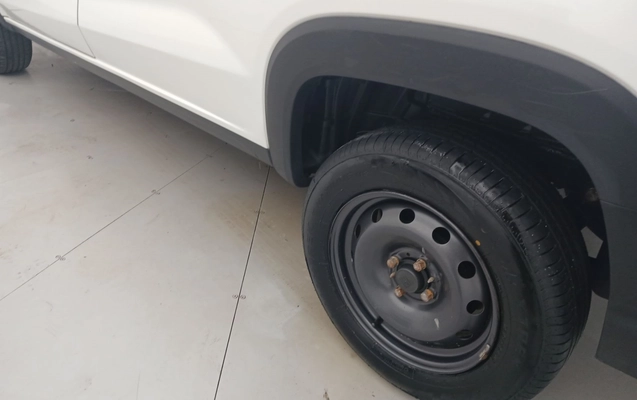 imagem-https://www.socarrao.com.br/sc-vehicle-images-prod/3965200/1789801719982-1_070043.jpg