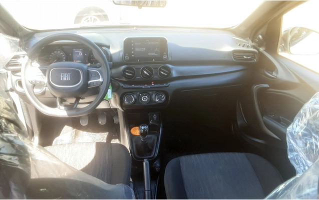 imagem-https://www.socarrao.com.br/sc-vehicle-images-prod/3965320/1789801943190-2_092527.jpg