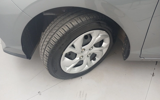 imagem-https://www.socarrao.com.br/sc-vehicle-images-prod/3965382/1789802038975-2_111318.jpg