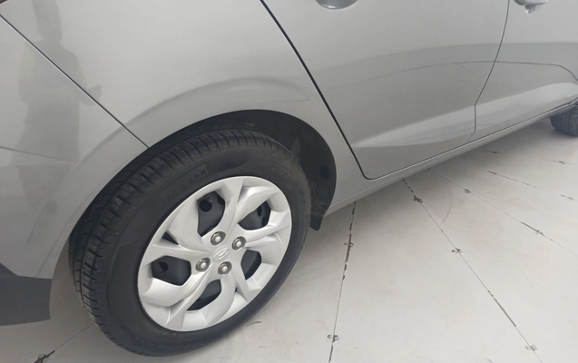 imagem-https://www.socarrao.com.br/sc-vehicle-images-prod/3965382/1789802038979-1_111320.jpg