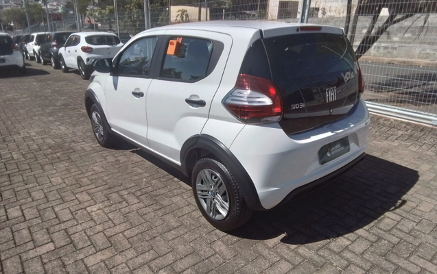imagem-https://www.socarrao.com.br/sc-vehicle-images-prod/3965438/1789802112798-1_111319.jpg