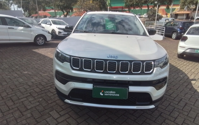 imagem-https://www.socarrao.com.br/sc-vehicle-images-prod/3965456/1789802139537-2_042215.jpg