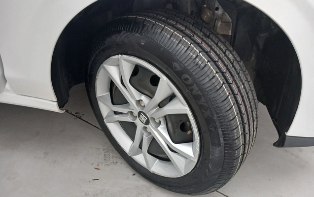 imagem-https://www.socarrao.com.br/sc-vehicle-images-prod/3965568/1789802855913-1_100909.jpg