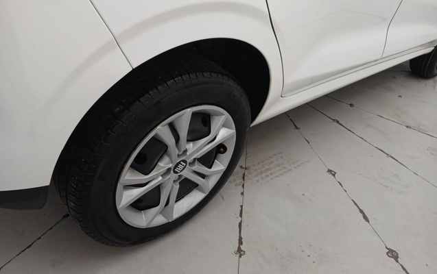 imagem-https://www.socarrao.com.br/sc-vehicle-images-prod/3965568/1789802855915-2_100909.jpg