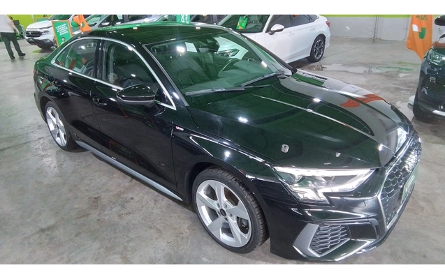imagem-https://www.socarrao.com.br/sc-vehicle-images-prod/3965593/1789802880297-2_040341.jpg