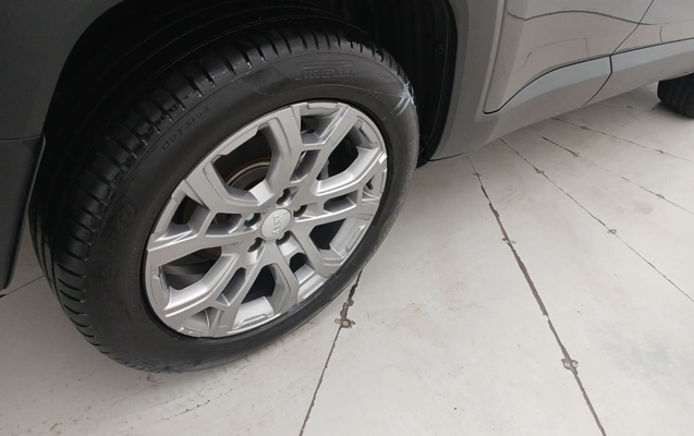 imagem-https://www.socarrao.com.br/sc-vehicle-images-prod/3965598/1789802885234-1_085440.jpg