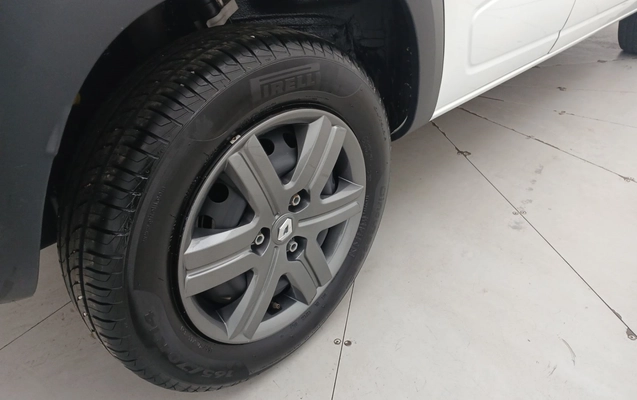 imagem-https://www.socarrao.com.br/sc-vehicle-images-prod/3965622/1789802909030-1_090101.jpg
