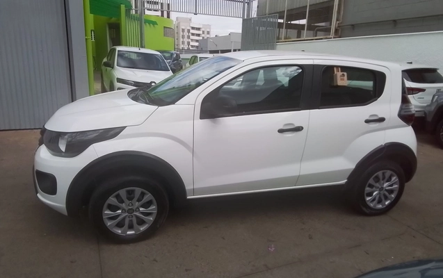 imagem-https://www.socarrao.com.br/sc-vehicle-images-prod/3965630/1789802917225-1_041305.jpg