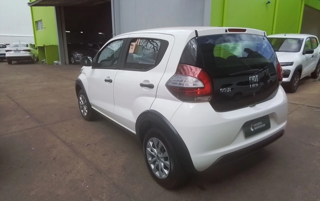 imagem-https://www.socarrao.com.br/sc-vehicle-images-prod/3965636/1789802923355-1_041332.jpg