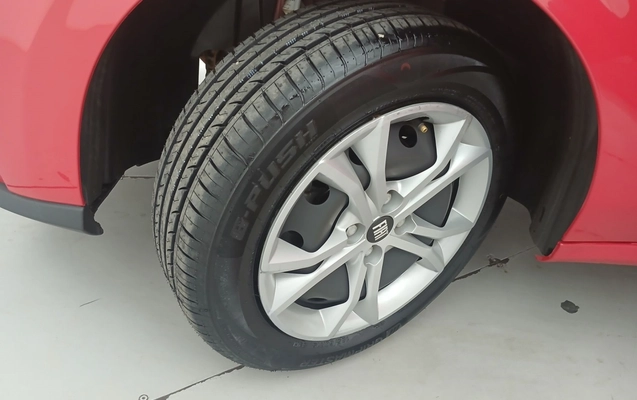 imagem-https://www.socarrao.com.br/sc-vehicle-images-prod/3965685/1789802956491-1_123831.jpg