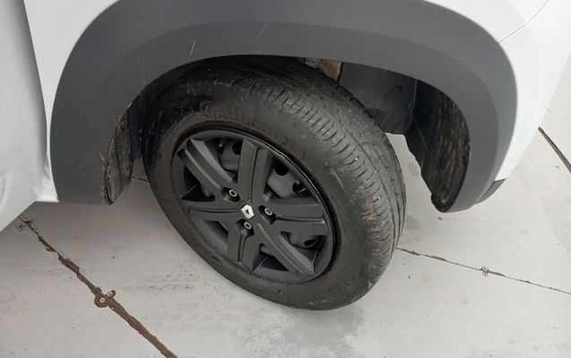 imagem-https://www.socarrao.com.br/sc-vehicle-images-prod/3965736/1789803005235-1_021325.jpg