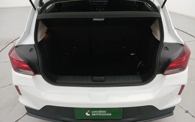 imagem-https://www.socarrao.com.br/sc-vehicle-images-prod/3965763/1789803036948-1_021512.jpg