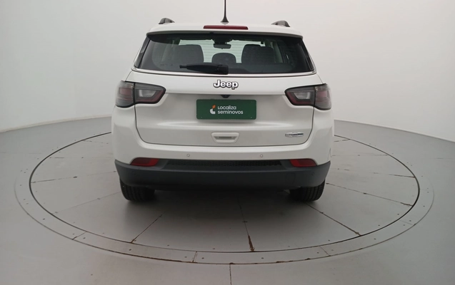 imagem-https://www.socarrao.com.br/sc-vehicle-images-prod/3965787/1789803061302-2_043204.jpg