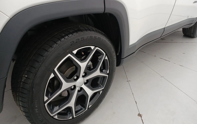 imagem-https://www.socarrao.com.br/sc-vehicle-images-prod/3965793/1789803065549-1_043214.jpg