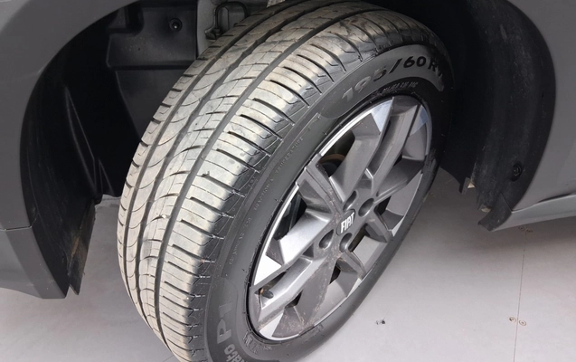 imagem-https://www.socarrao.com.br/sc-vehicle-images-prod/3965856/1789803179563-1_043658.jpg