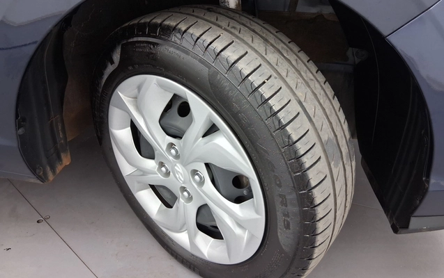 imagem-https://www.socarrao.com.br/sc-vehicle-images-prod/3965858/1789803184467-1_041602.jpg