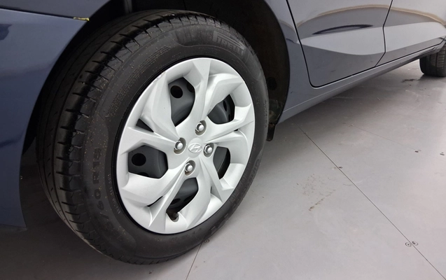 imagem-https://www.socarrao.com.br/sc-vehicle-images-prod/3965858/1789803184468-2_041602.jpg