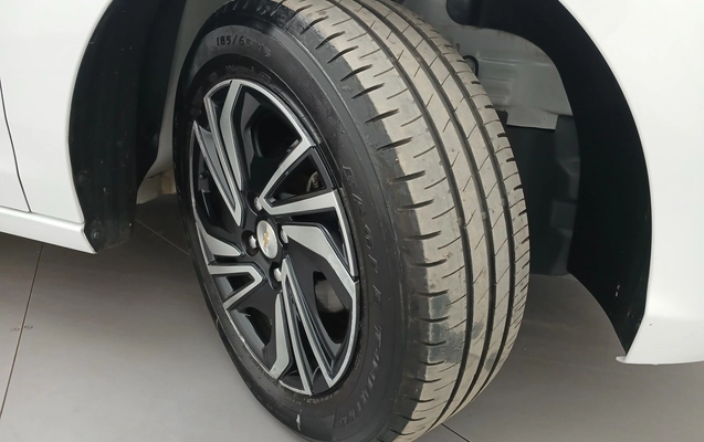 imagem-https://www.socarrao.com.br/sc-vehicle-images-prod/3965884/1789803264586-2_060559.jpg