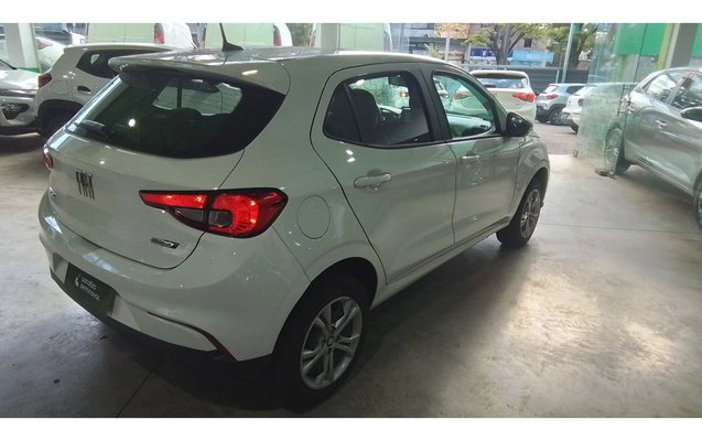 imagem-https://www.socarrao.com.br/sc-vehicle-images-prod/3965895/1789803270083-2_042334.jpg