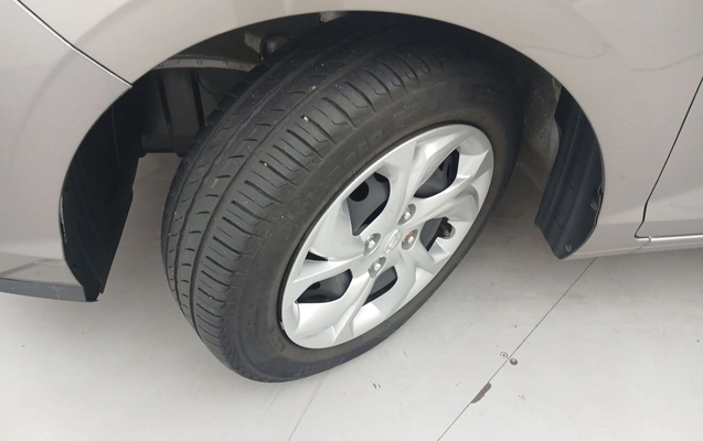 imagem-https://www.socarrao.com.br/sc-vehicle-images-prod/3965956/1789803328610-1_113211.jpg
