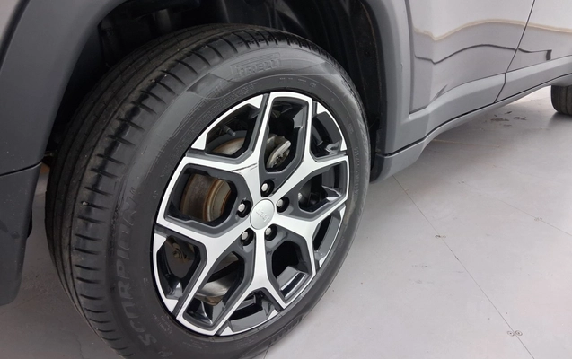 imagem-https://www.socarrao.com.br/sc-vehicle-images-prod/3965962/1789803339416-1_041323.jpg