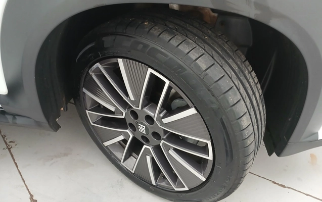imagem-https://www.socarrao.com.br/sc-vehicle-images-prod/3965965/1789803341625-1_100801.jpg
