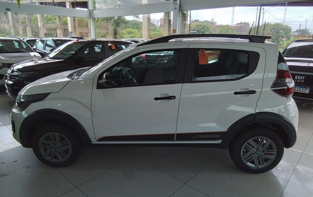 imagem-https://www.socarrao.com.br/sc-vehicle-images-prod/3965983/1789803356511-1_125951.jpg