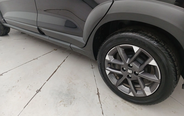 imagem-https://www.socarrao.com.br/sc-vehicle-images-prod/3965997/1789803381829-2_040124.jpg