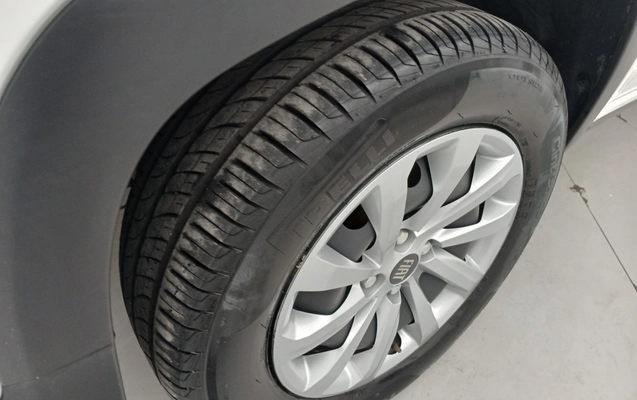 imagem-https://www.socarrao.com.br/sc-vehicle-images-prod/3966005/1789803394106-1_100852.jpg