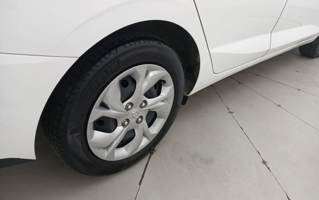 imagem-https://www.socarrao.com.br/sc-vehicle-images-prod/3966089/1789803580487-2_112155.jpg