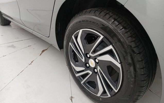 imagem-https://www.socarrao.com.br/sc-vehicle-images-prod/3966101/1789803599811-1_075438.jpg