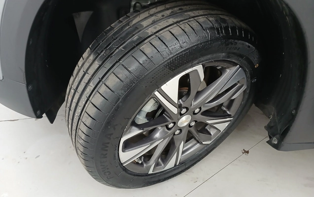 imagem-https://www.socarrao.com.br/sc-vehicle-images-prod/3966102/1789803600950-1_123416.jpg