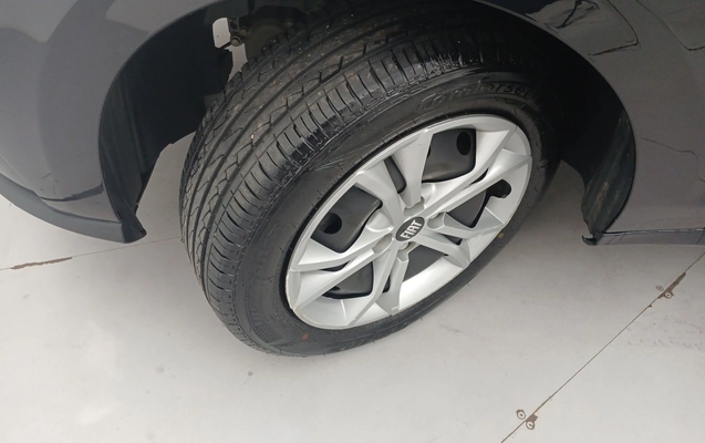 imagem-https://www.socarrao.com.br/sc-vehicle-images-prod/3966250/1789803962655-1_082803.jpg
