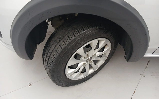 imagem-https://www.socarrao.com.br/sc-vehicle-images-prod/3966263/1789803975095-2_124213.jpg