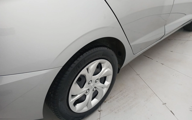 imagem-https://www.socarrao.com.br/sc-vehicle-images-prod/3966264/1789803976338-1_020202.jpg