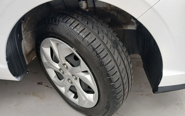 imagem-https://www.socarrao.com.br/sc-vehicle-images-prod/3966267/1789803986488-2_103959.jpg