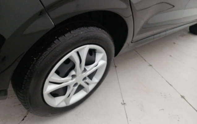 imagem-https://www.socarrao.com.br/sc-vehicle-images-prod/3966273/1789803992047-3_123747.jpg