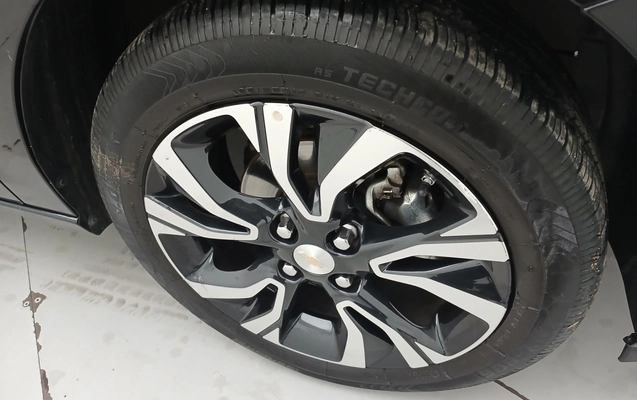 imagem-https://www.socarrao.com.br/sc-vehicle-images-prod/3966277/1789803997668-1_054421.jpg