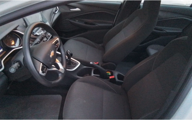 imagem-https://www.socarrao.com.br/sc-vehicle-images-prod/3966301/1789805297648-2_054413.jpg