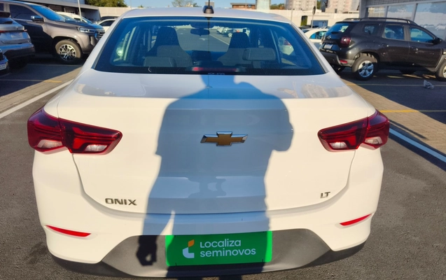 imagem-https://www.socarrao.com.br/sc-vehicle-images-prod/3966303/1789805301185-1_050548.jpg