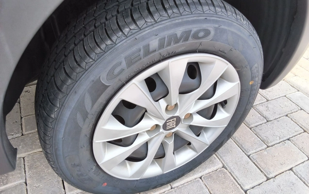 imagem-https://www.socarrao.com.br/sc-vehicle-images-prod/3966334/1789805358636-1_114314.jpg
