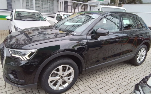 imagem-https://www.socarrao.com.br/sc-vehicle-images-prod/3966342/1789805383457-1_102852.jpg