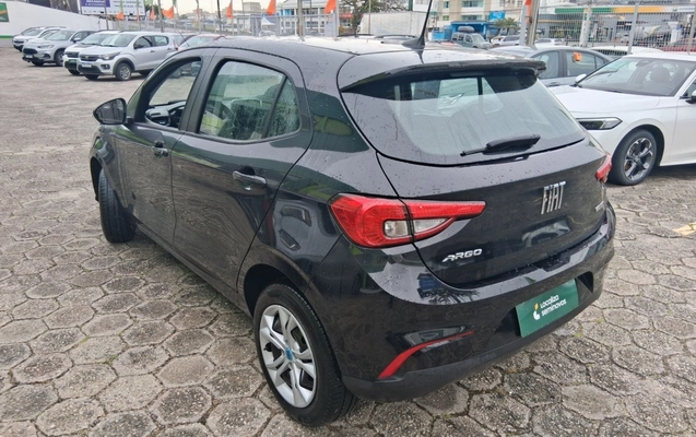 imagem-https://www.socarrao.com.br/sc-vehicle-images-prod/3966366/1789805412099-1_033518.jpg