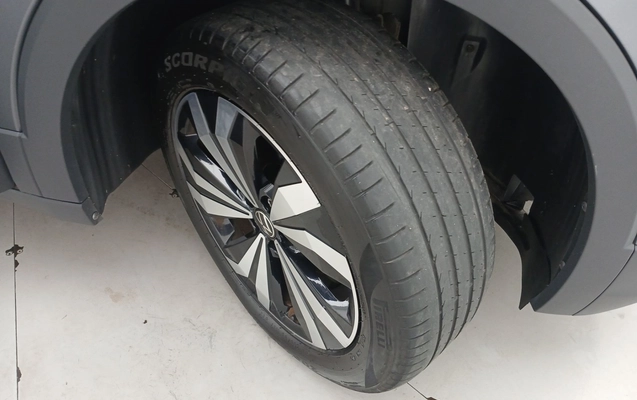 imagem-https://www.socarrao.com.br/sc-vehicle-images-prod/3966369/1789805435957-1_111552.jpg