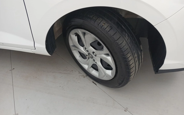 imagem-https://www.socarrao.com.br/sc-vehicle-images-prod/3966434/1789805603238-1_091304.jpg