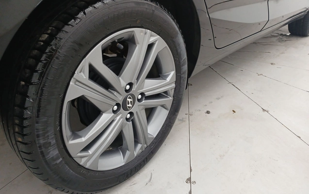 imagem-https://www.socarrao.com.br/sc-vehicle-images-prod/3966444/1789805617702-1_025448.jpg