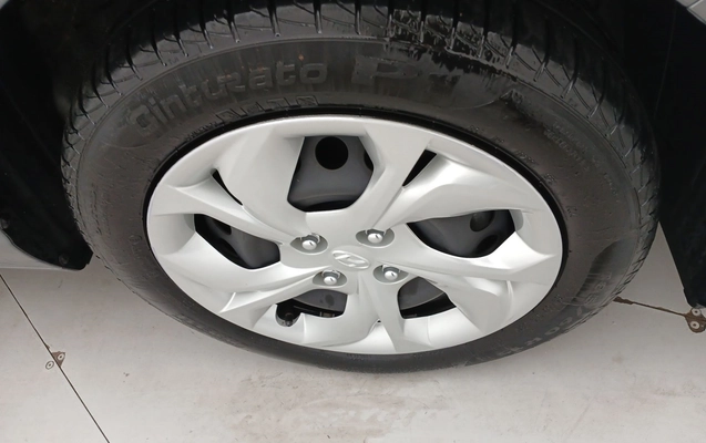 imagem-https://www.socarrao.com.br/sc-vehicle-images-prod/3966472/1789805640898-1_103745.jpg